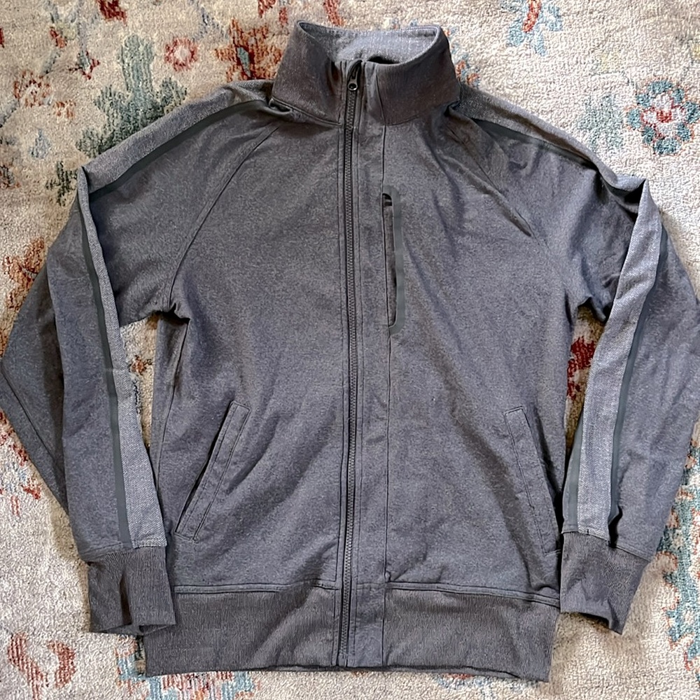 Lululemon Men’s Kung Fu Jacket II Grey M